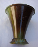 Frumoasa cupa suedeza din bronz patinat, datata 1955 (1), Ornamentale