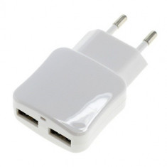 2-Port 2.1A USB Multi adapter with Auto-ID White ON1504 foto