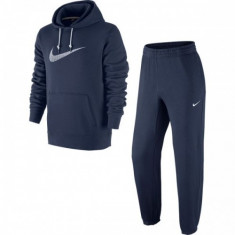 TRENING NIKE CLUB CC TRK SUIT-SWOOSH + COD 679387-410 foto