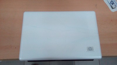 Capac display Alb Hp DV6 A95 foto