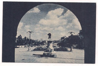 % carte postala-LUNA BUCURESTILOR 9 mai-9 iunie 1935-Aleea Mitropoliei foto