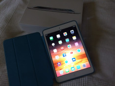 iPad mini Wi-Fi alb foto