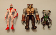 LOT 3 FIGURINE BEN 10 ( Benvicktor , Way Big si Azmuth ) foto