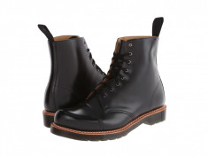 Ghete barbati Dr. Martens Charlton 8-Eye Toe Cap Boot | Produs 100% original, import SUA, 10 zile lucratoare - z11911 foto