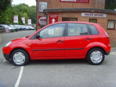 Dezmembrez piese de Ford Fiesta 1.4 TDCI an 2003 foto