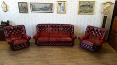 REDUCERE 20%.--Salon Chesterfield, canapea cu 2 fotolii. 100% piele naturala. foto