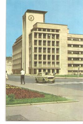 CPI (B5892) BUCURESTI. PE CALEA VICTORIEI. AUTOTURISM FIAT 1100 foto