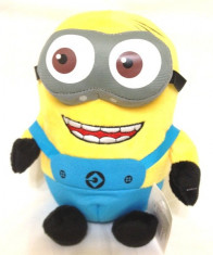 Minion muzical de plus 20cm foto