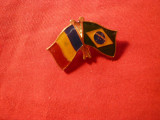 Insigna - Prietenia Romano-Braziliana - Drapele ,metal si email ,L= 2,5 cm