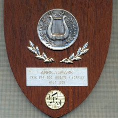 ATAM2001 PLACHETA 957 - MUZICA -ANNE ALMARK -OSLO 1983 -starea care se vede