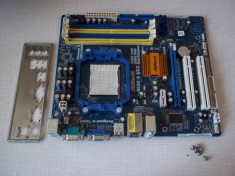 Placa de baza PC desktop ASRock N68C-S UCC, socket AM2+ / AM3 (2x DDR2+2x DDR3) foto