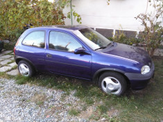 vand opel corsa foto