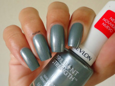 OJA GRI METALIC REVLON BRILLANT STRENGHT 180 TEMPT foto