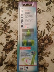 capete periuta dontodent foto