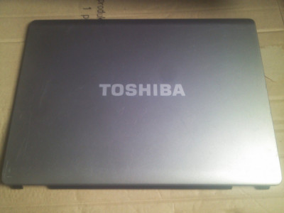 Capac display Toshiba Satellite L305 L300D L305D l300 pro a300 V000130080 foto