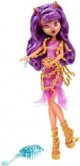Papusa Monster High Getting Ghostly Clawdeen Wolf foto