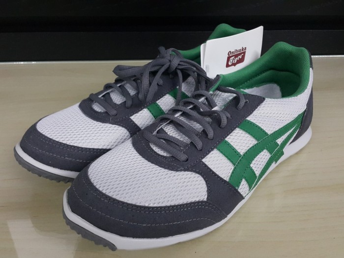 Adidasi originali barbati ASICS by ONITSUKA TIGER-piele naturala-40.5,41.5 foto mare Adidasi originali barbati ASICS by ONITSUKA TIGER-piele naturala-40.5,41.5 foto mare