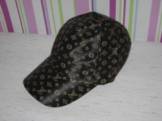 Sapca Louis Vuitton foto