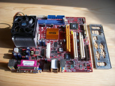 Placa De Baza + Procesor AMD Athlon XP 2500+ foto