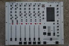 Mixer Behringer DX 1000 foto