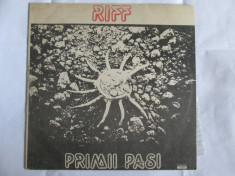 VINIL LP RIFF ALBUMUL PRIMII PASI IN STARE EXCELENTA foto