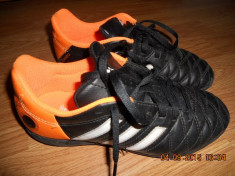 Adidasi de footbal pentru teren sintetic marca ADIDAS foto
