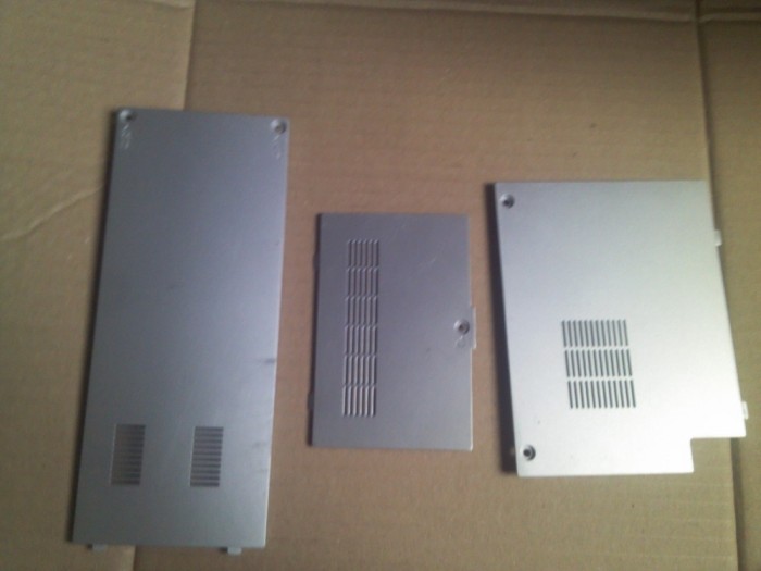 carcasa capace hdd hard disk ram cpu Lenovo 3000 C200 N200 N100 C100 foto mare carcasa capace hdd hard disk ram cpu Lenovo 3000 C200 N200 N100 C100 foto mare