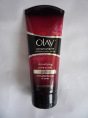 Olay regenerist detoxifying pore scrub cleanser 192 ml foto