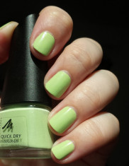 OJA VERDE LIME CU USCARE RAPIDA MANHATTAN QUICK DRY NAIL POLISH 81C foto