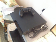 CONSOLA SONY PLAYSTATION 3 CECH-3004B HDD 320GB + MANETA SONY WIRELESS foto