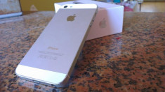 IPHONE 5 WHITE foto