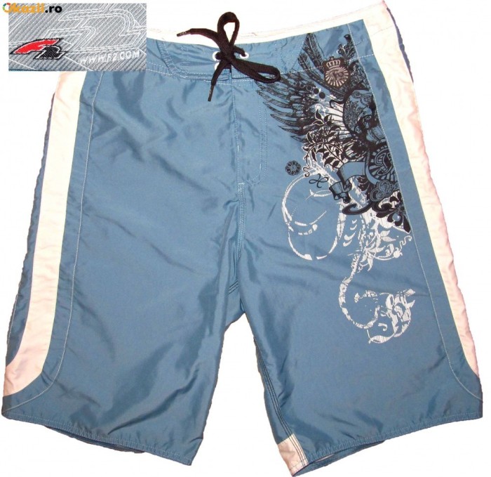 Pantaloni scurti bermude F2 originale (L spre M) cod-703150 foto mare Pantaloni scurti bermude F2 originale (L spre M) cod-703150 foto mare