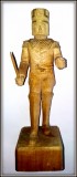 Cumpara ieftin Sculptura in lem reprezentand un ofiter englez la inceput de secol XIX, Lemn, Europa