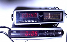 lot 2 radio cu ceas vechi grundig si ultasound foto