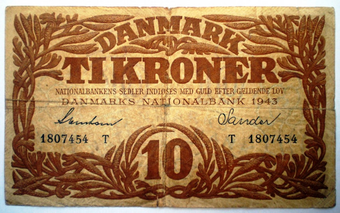 157 DANEMARCA 10 KRONER 1943 SR. 454