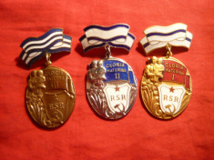 Set 3 Medalii - Gloria Materna RSR ,clasa I , II , si III , metal si email foto
