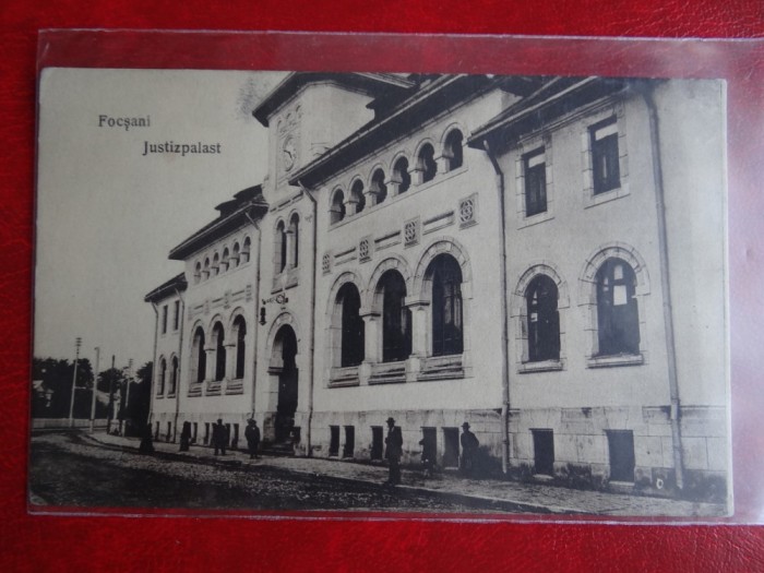 AKVDE2 - Carte postala - Vedere - Focsani - Palatul de Justitie