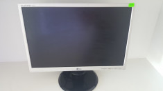 MONITOR LG FLATRON L225WS (CTG) foto