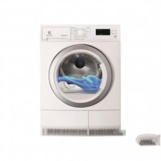 Uscator de rufe Electrolux EDP2074GW3 foto