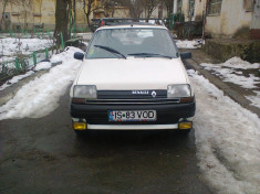 RENAULT 5 foto