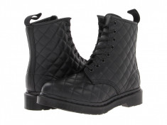 Dr. Martens Coralie Quilted 8-Eye Boot | Produs 100% original, import SUA, 10 zile lucratoare - z11409 foto