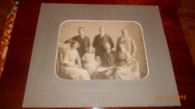 FOTOGRAFIA VECHE TABLOU DE FAMILIE 31CM-25,5 CM ANII 1900 foto