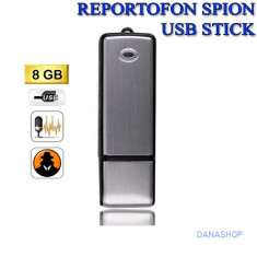 Reportofon SPION/ SPY / SPIONAJ STICK USB 8GB /BATERIE 18 ORE AUTONOMIE, USB 2.0 foto