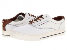 Pantofi sport Tommy Hilfinger foto