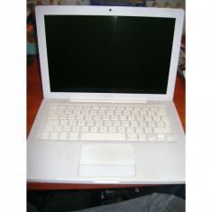 Laptop second hand Apple MacBook A1181 3 GB RAM , 120 GB HDD foto