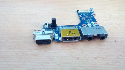 Conector Usb si audio Dell Latitude E4200 (B6) foto