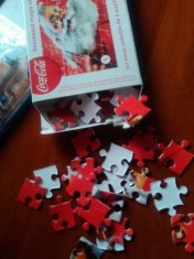 Vand puzzle Mos Craciun de la Coca Cola foto