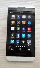 BlackBerry Z10-vodafone (LM02) foto