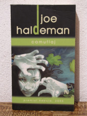 CAMUFLAJ -JOE HALDEMAN foto