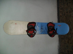 Vand placa snowboard DYNASTAR DEFINITIVE 141CM cu legaturi ATOMIC foto